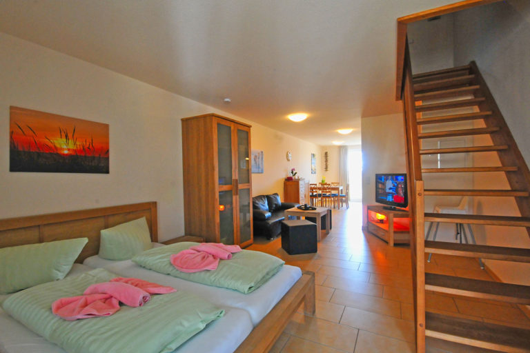 Ferienwohnung 09 in Sellin – Wohnbereich